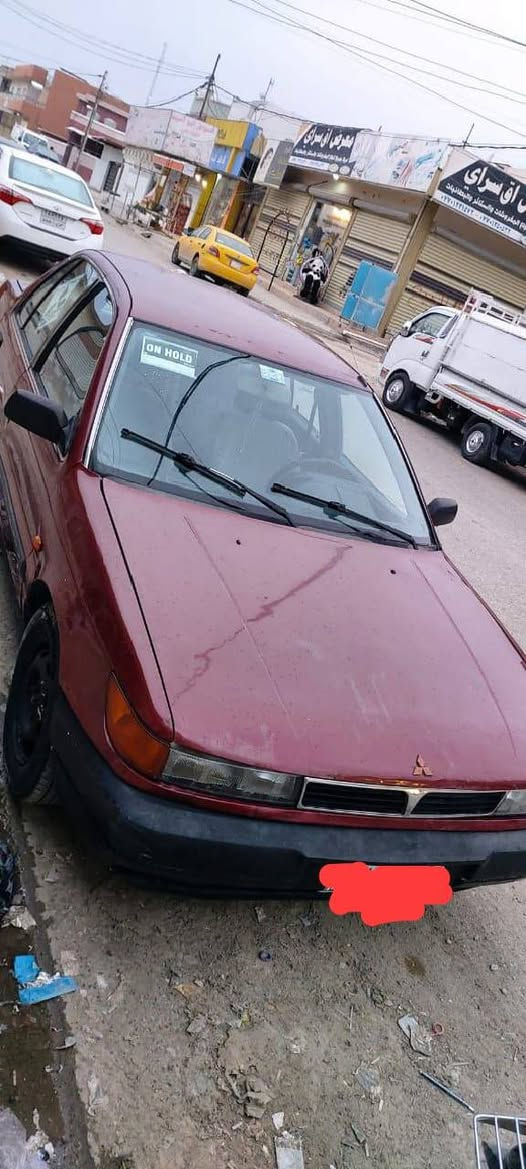 السلام عليكم . مسيبوشي لانسر 1992بسمي تحويل ثاني يوم   رقم كركوك مشروع وطني  انكليزي سنويه 2029 بدون صبغ فقط الهلال الخلفي شي قليل سياره خير من الله محرك كير صدر جاهزه  سياره مال بيت ماتعبك سعرها 30 ورقه وبيها مجال  مكانها كركوك رقم ***********
