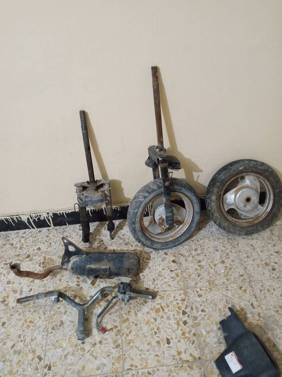 السلام عليكم عندي غرض زعره للبيع هذا اللي قدامكم امامكم تشوفونهن ذني الاتصال على الرقم الهاتف
‏‪***********‬‏
