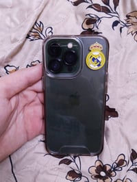 ايفون ١٣ برو فقط برو شرق اوسط الجهاز شخط واحد مابي للبيع او مراوس السع...