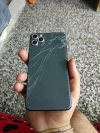 ١١برو ماكس مبدل شاشه وفيس إيدي واكف وبطاريه ٧٥  للبيع أو مراس شعندك نز...