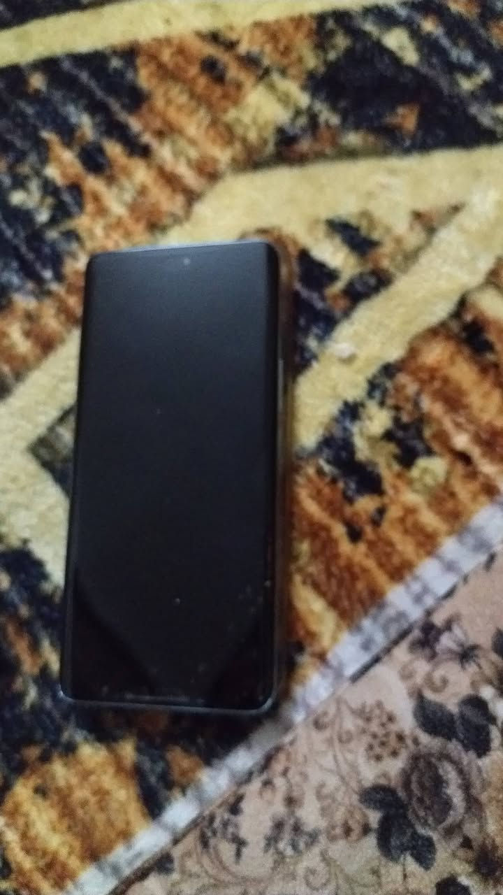 جهاز غني عن تعريف هونر اكس 9  جهاز نضافه 100 /100 صارله 20 يمي سعر 325/ ***********
