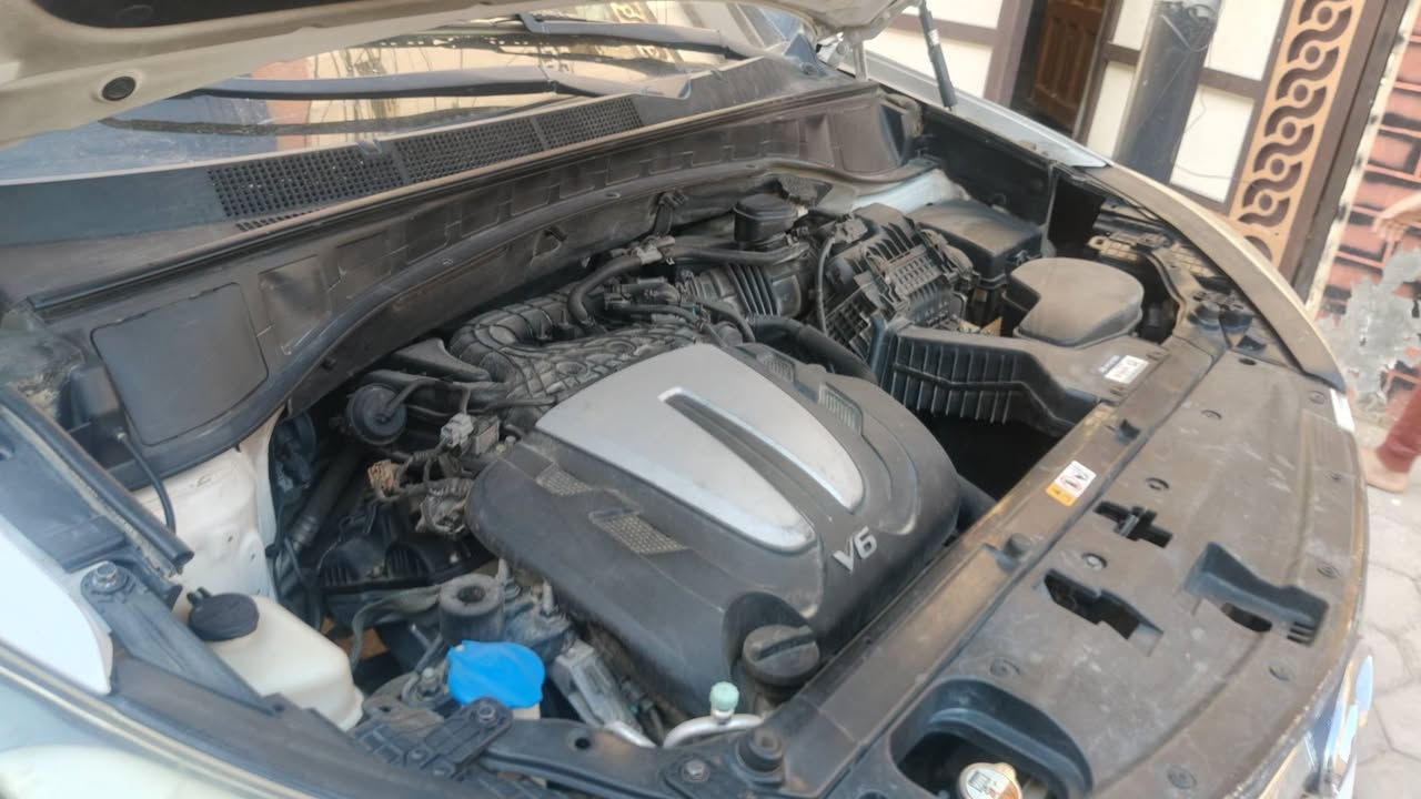 السلام عليكم سنتافي 2013 خليجي فول مواصفات 6سلندر بنراما بيها كارت شبرين بلبيد وشبرين بلجنطه بدون دواخل شرط حدادي جديده والباقي كله مكفول رقم بابل دولي رقم مميز مداور ثاني السعر 165يوم ***********
