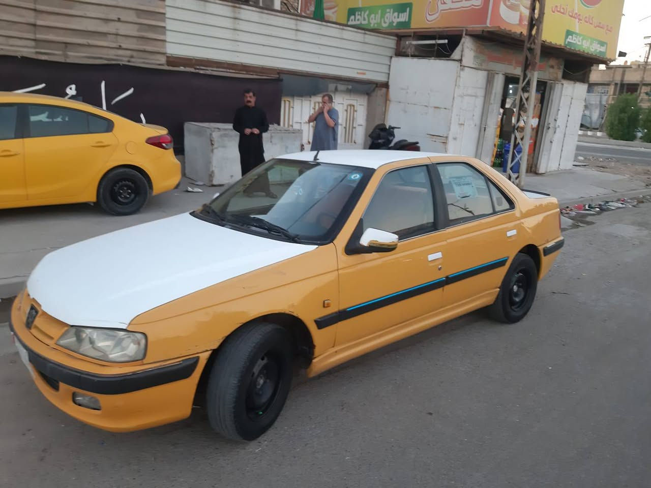 السلام عليكم
للبيع 
بيجو بارص موديل ٢٠١٥ رقم بغداد ألماني مكينة وكير مكفولات حدادية زينة بيهة جاملغ أمامي أيمن مبدل وجاملغ إمامي أيسر بارد وباقي للسيارة مكفولة من الظربة تحويل مباشر بأسمي السعر ٣٥ ورقة 
عنوان السكن بغداد مدنية الصدر 
رقم ***********
