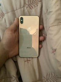 ايفون XSMAX  مبايل جديد فقط ضهر فطر و شاشه بيها فطر ما مأثره فطر بسيط ...
