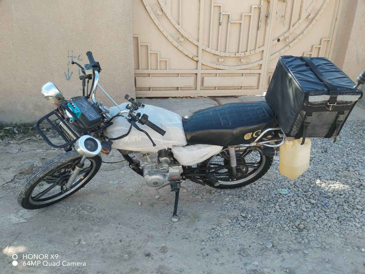 سلام عليكم للبيع ماطور سيفان 2020 محدث 23 محرك مامفتوح سعر 475وبي مجال مكان تكريت القادسيه الاستفسار عل رقم ***********
