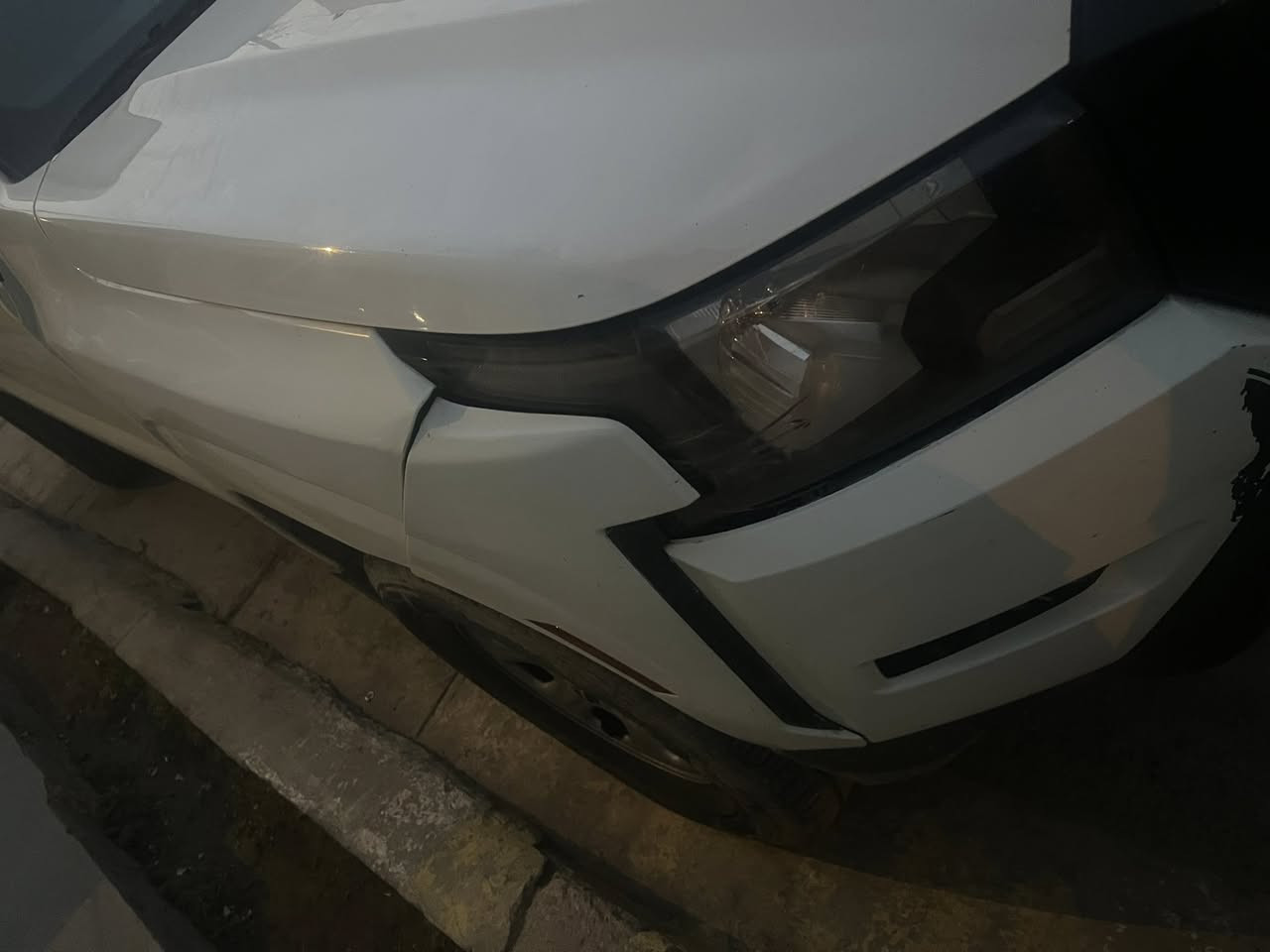 هلو اخي شونك حبيبي شخبارك اكلك عدي سياره بيكم نيسان فونتيره 23بدون رقم تترقم بغداد حتى كلوبات امريكا بعدهن مشتلغلات وبيد عمال هنا بشركه طخطخت بالدعاميه وكذا وجاملغ مبدل اصلي  وشخوط صلحن وهاي كدامك دزلك صور امريكه واذا شفتلك واحد تفيده يجي يدخلها سونار ويشوفها وقبل كم يوم داير الها هاذ باكستاني بانزين عادي وصارت بيها خمده واريدها ب210قفل جنت عارضها 230مستعجل عدي سفر


**إذا كنت صاحب هذا الإعلان وتريد حذفه لأي سبب، رجاءا أرسل رسالة إلى الدعم الفني**
