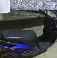 موطور شحن سبورت بطارياته شغالات نضيف استخدام 5اشهر فقط الضرر الي بي بس...