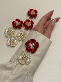 بضاعة العيد • حجابات • اكسسوارات