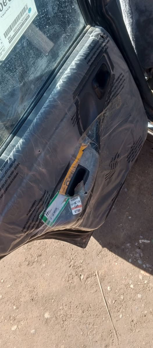 #السلام عليكم
#سياره_برنس للبيع 

#موديل: 94 

#النضافه: فول داخل وخارج

#الكهربايات: كله شغاله 

#ترايك: للبصره

#السعر: 29وبيه مجال

#الاستفسار: والتواصل مراسلة الصفحه


**إذا كنت صاحب هذا الإعلان وتريد حذفه لأي سبب، رجاءا أرسل رسالة إلى الدعم الفني**