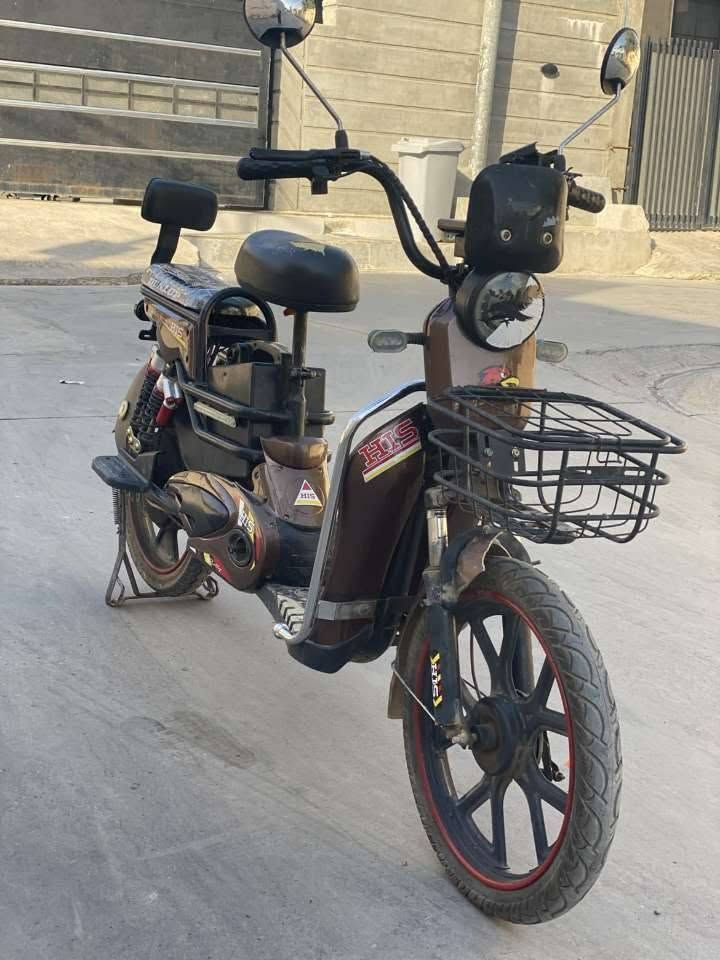 للبيع بايسكل شحن هايس شغال
١٩٠ الاتصال
***********
***********
