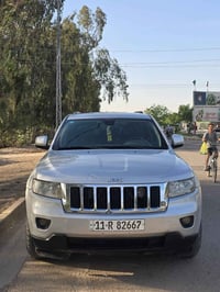 شباب هاي الجيب بسعر النتره الي تفيده يخابرني2012 بيهه قطعتين بدون دواخ...