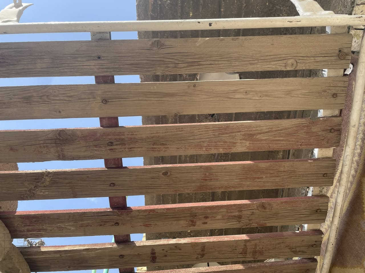 السلام عليكم سيبايه مال فتون جديده للبيع السعر 80 وبيها مجال مكاني بغداد ***********
