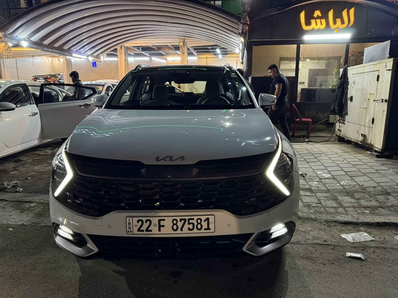 كيا سبورتج موديل 2023 خليجي
رة فول ١/١ بانوراما   

عداد المسافه 57 الف كيلو متر

📌رقم أربيل وكالة نيم 
تريد وكالة او تحويل حاضر 

مواصفات فول ١/١ 

لون ابيض

بانوراما 

كشنات بيجي مخمل

كشنات تدفئة

حساسات أمامية 

حساسات خلفية

مفتاح التشغيل بصمة

تشغيل عن بعد

بصمة دخول الابواب

دشبول شاشة متصلة 

شاشة Apple Car play

الانارة الداخلية LED +لمس

حركة المقاعد الأمامية كهرباء

تدفئة المقود 

مثبت السرعة 

أوضاع القيادة  Drive Mode

فحص أنظمة السيارة 

حساسات اطارات 

فول تحكم مقود 

شفتات ستيرن

قطعتين تبريد

هاند بريك بصمة

‏ ABS 

‏Auto Hold - أوتو هولد

‏ ISO Fex - ايزو فكس 

نظام مانع الانزلاق

نظام نزول المنحدرات

النقطة العمياء 

اشارة في المرايا الجانبية

مخرج منفذ الطاقة 

‏  Bluetooth / USB 

دمام خلفي 

سيارة كلش جديدة مكفوله

السعر 225 ورقه وبيها مجال 

اي استفسار 

*********** 

مكان السيارة بغداد الجادرية
