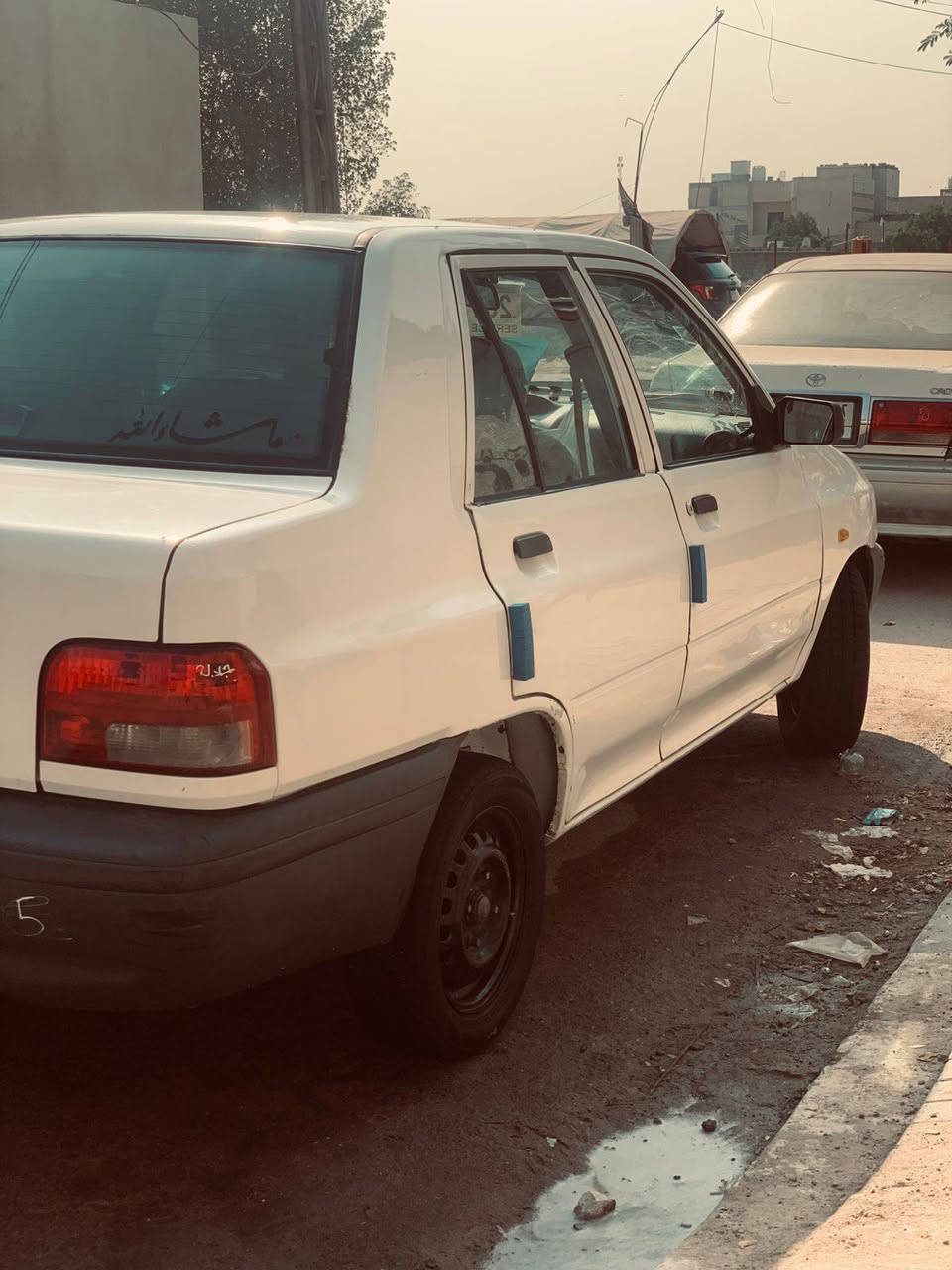 سلام عليكم سعر 45 وبيه مجال سياره مكفوله كفاله عامه بس جاملغ لامامي مبدل السياره تخم تاير رقم الهاتف ***********
