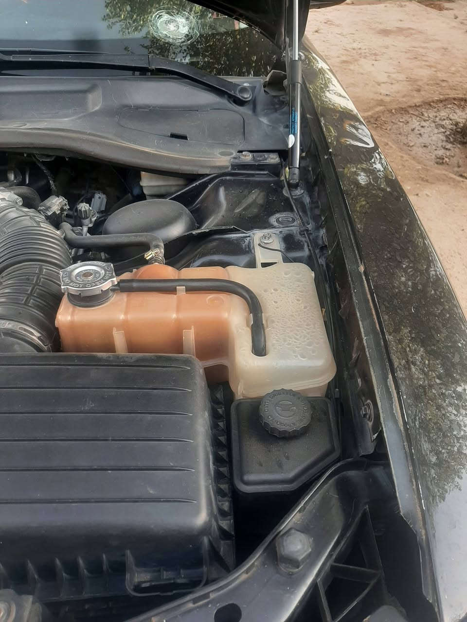 جارجر موديل 2009
رقم اربيل جديد  بأسمنا تريد تحويل تريد وكاله بيها قطعتين صبغ بدون ضرر داخلي محرك 3500اصل Absمانع انزلاق تراكشن تثبيت سرعه تتدفئه تبريد 
طخم تاير جديد سياره عليها اذامه كامله جاهزه من الدعامية لدعامية سعرها 110وبيها مجال بيع مستعجل 
لتواصل على الخاص او اتصال على رقم علما ان مكان السياره موصل
 ***********بيها واتساب
***********
