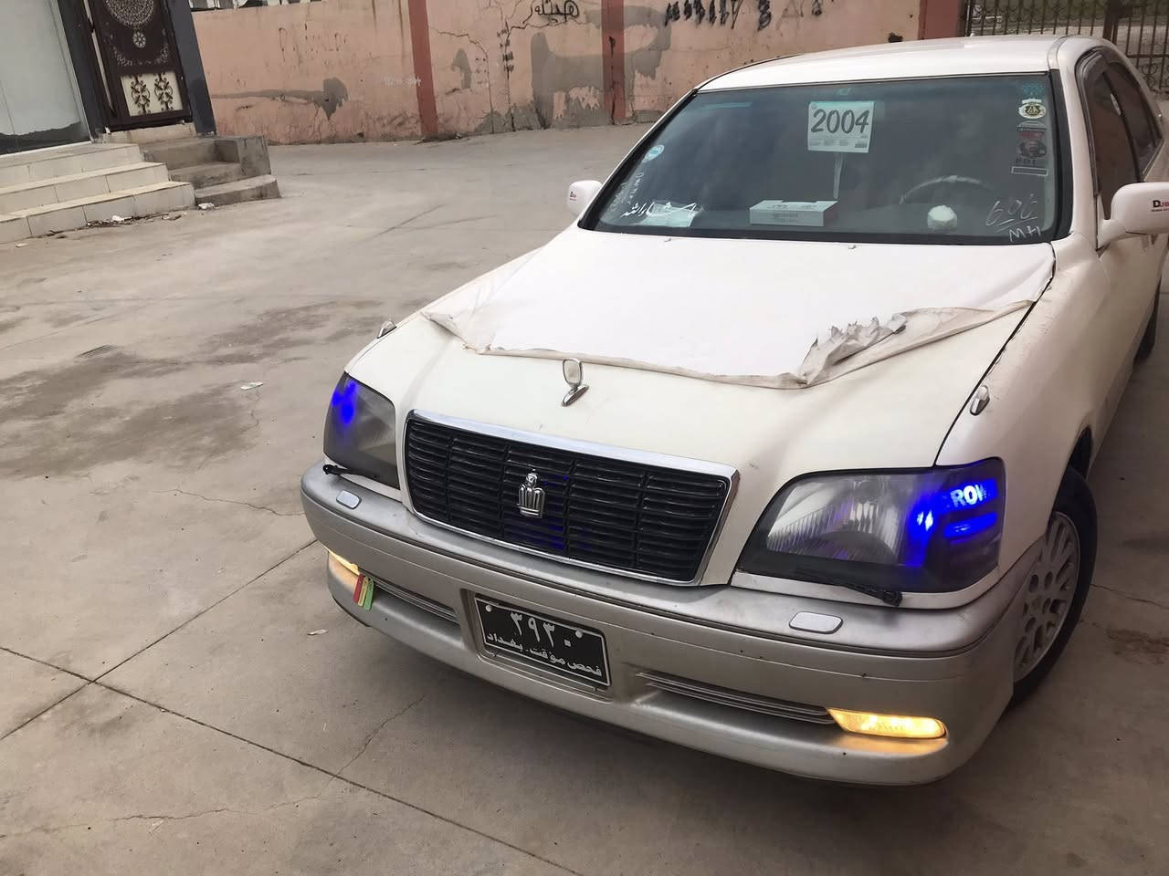 براوه
ئه و مه ليكه بو فروشتن موديل ٢٠٠٠ دوو  

دوو دوكمه كيرو مه كينه به شه رت سه رف دووكل به شه رت نيتي

ده عمو ليدراوي نيه  سه قف بويخ نيه مه عجون نيه 

جوار تايي نوي 

ئاوينه شفت 

رونو شتي هه موو كوراوه نويه

٣٩ مه جال 

شوين كؤيه

0750 985 0404
