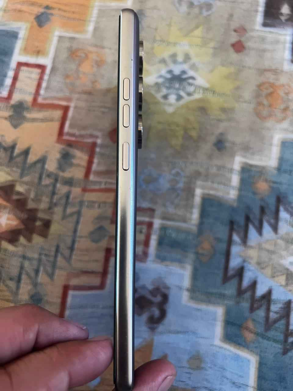 سلام عليكم

 تكنو كامون٤٠
ذاكره ٢٥٦
بطارية ٥٢٠٠ ملي امبير
شحن سريع جدا ٤٥ واط
معالج قوي
بطارية٥٢٠٠ ملي امبير
ضد الكسر والماي
شاشة فول اجدي
كامرات خرافية  
احدث اصدار١٥
بيه شغلات ذكاء اصطناعي 
جديد قبل شهر ماخذه بعده بالكراتونه 
ابحث عن اسمه وشوف مواصفاته وشكله
السعر 230 مكاني بغداد بغداد, العراق


**إذا كنت صاحب هذا الإعلان وتريد حذفه لأي سبب، رجاءا أرسل رسالة إلى الدعم الفني**