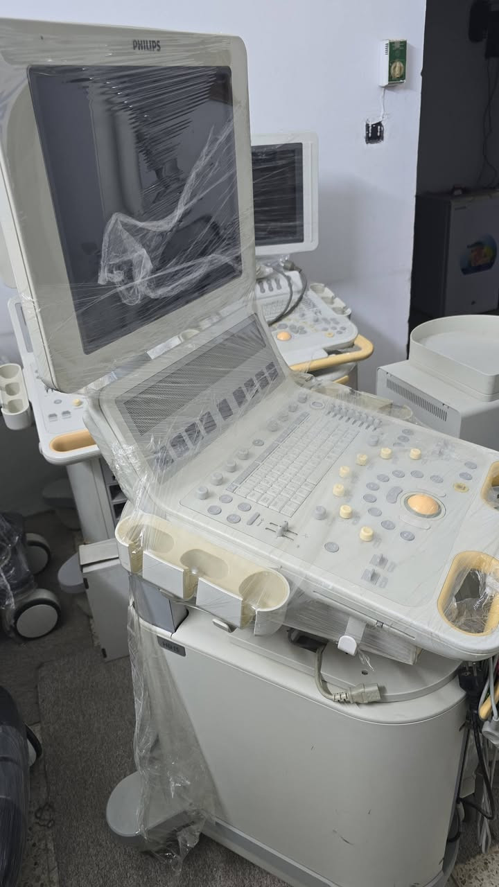 🫀 أطباء القلبية… إذا تريد تشخيص دقيق ونتائج تعتمد عليها 👌
🔴 متوفر الآن | Philips HD15 الأصلي
⚡ جهاز صُمم خصيصًا لفحوصات القلب المتقدمة
الاختيار اللي تعتمد عليه بالعيادة يوم بعد يوم.
✅ ليش تختار Philips HD15؟
🔍 دقة عالية بتصوير القلب 2D
🌈 Color Doppler قوي وواضح
📊 PW / CW Doppler لتقييم التدفق بدقة
🫀 مثالي لتشخيص:
أمراض الصمامات
ضعف العضلة
EF
Wall Motion
🖥️ شاشة كبيرة تعطيك رؤية واضحة حتى بأدق التفاصيل
🛠️ جهاز عملي، ثابت، وما يتعبك بالاستخدام اليومي
🏥 معتمد من كبار أطباء القلبية حول العالم
📈 يرفع مستوى التشخيص ويزيد ثقة المريض بيك
📦 الحالة: ممتازة وجاهز للعمل فورًا
💰 سعر مغري مقارنة بالإمكانيات
🔧 إمكانية الفحص والتجربة قبل الشراء
📞 اتصل الآن ولا تضيع الفرصة
[***********]
