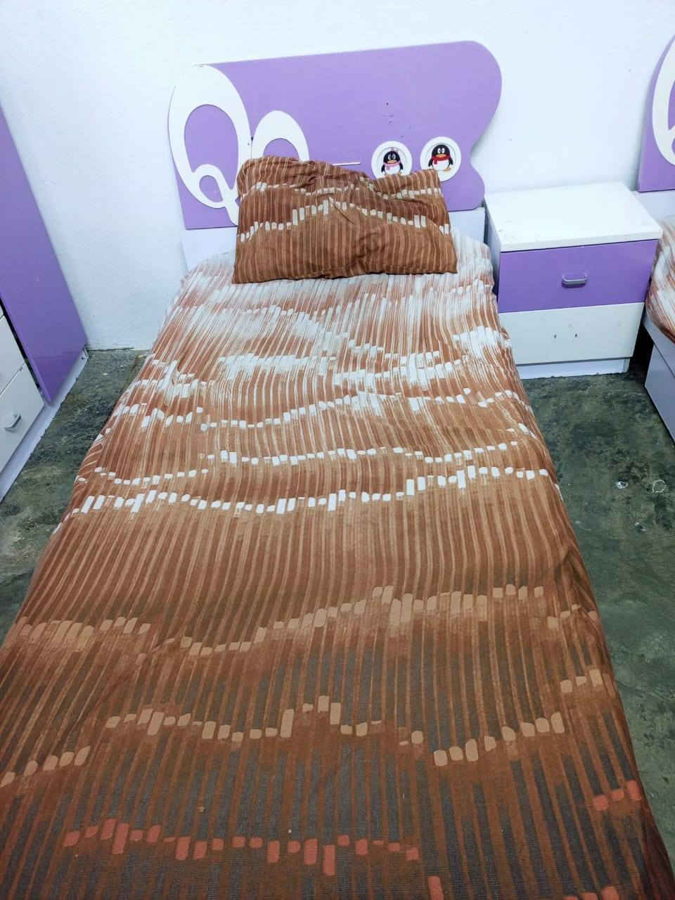 غرفة نوم مال طفل اي عيب مابي لبيع هاي رقم ***********
