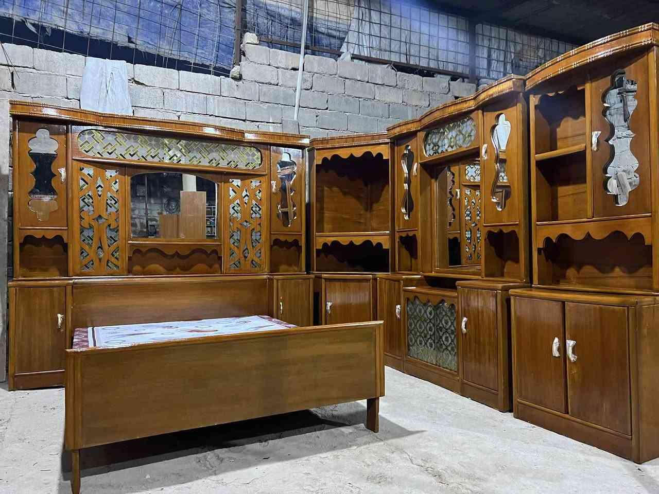 سلام عليكم غرفة ديوان فر ٥بوب طابقين صاج العنوان البونمر تل اسود السعر خاص 
***********
