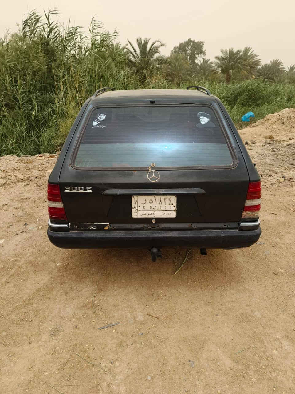 مكلف بل نشر اخواني هاذ رقم راعيه واتصل مارسدس دب ستيشن 
جاهزه ونضيفه كل نقص مابيه رقم ذي قار بسم راعيه سعره 35 وشاري يتصل‏‪***********‬‏

