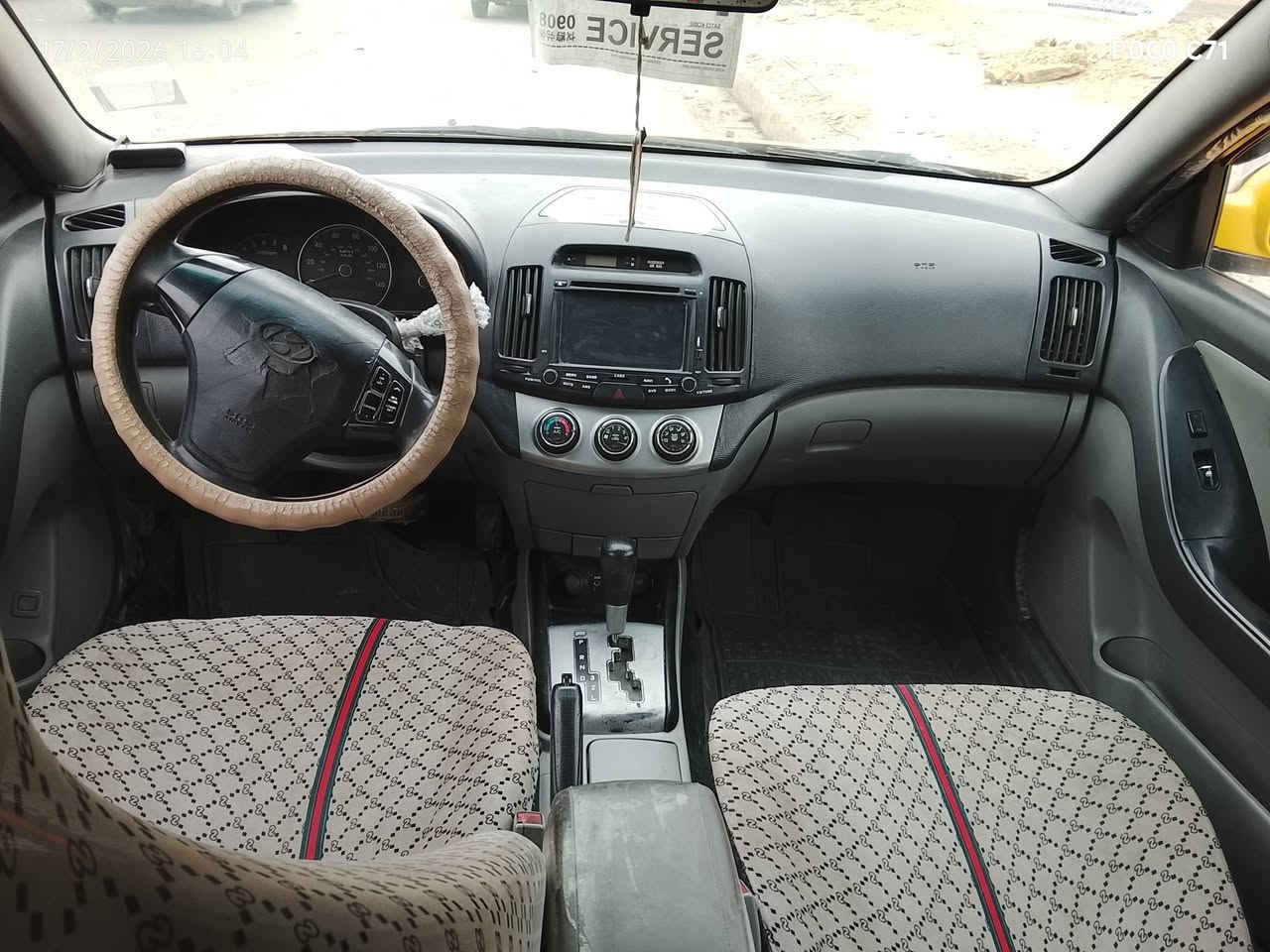 السلام عليكم الانترا 2010للبيع السقف من البراشيم والجاملغ اليمين ونينوى الماني هيئه والمرور صفر شرط التحويل سياره امريكي مكينه 20شرط المحرك والگير السعر 77بيها مجال شي قليل الموبايل ***********
