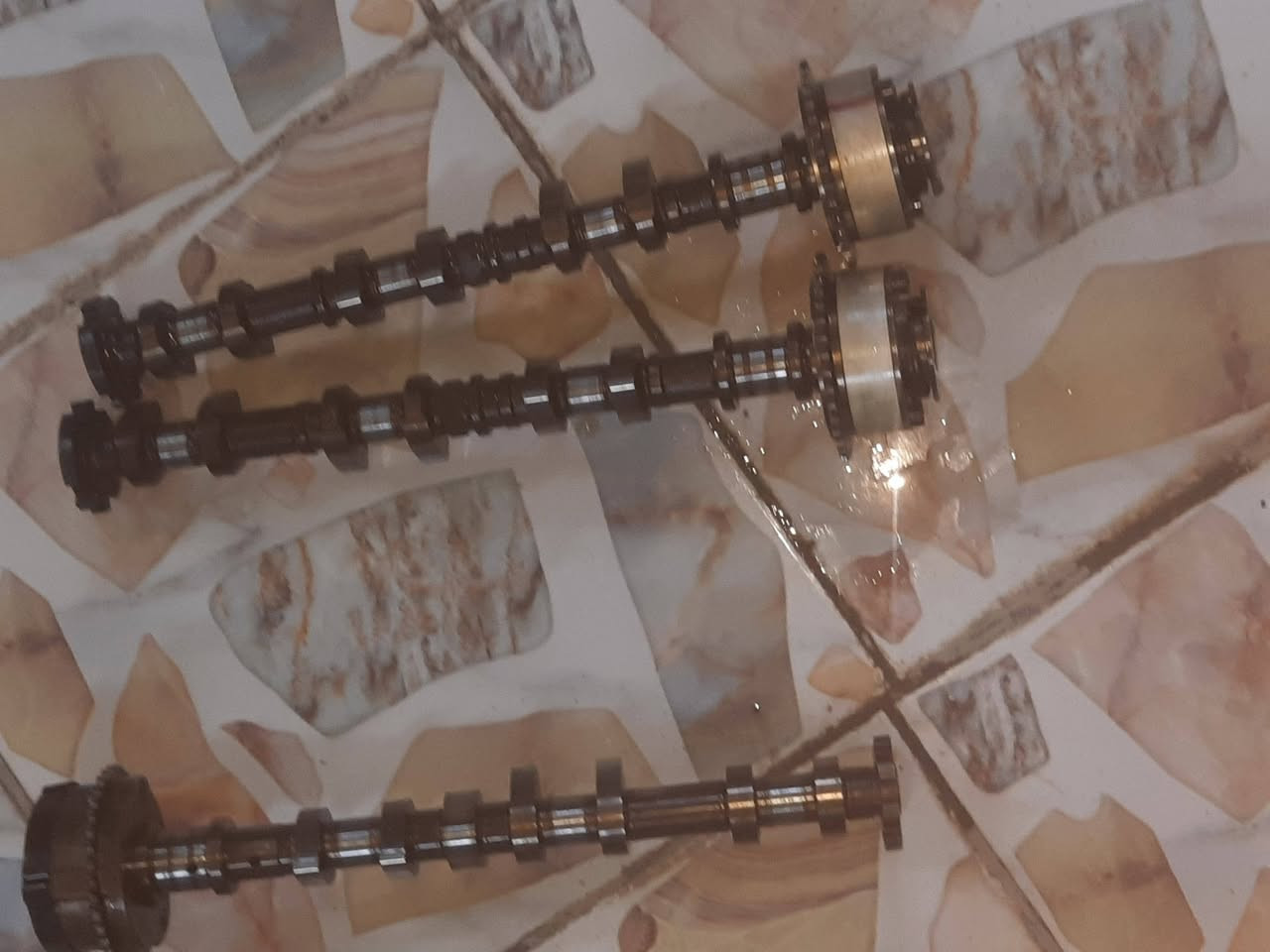 السلام عليكم 
رواجز محرك سورنتو موديل19  أمريكي

***********
