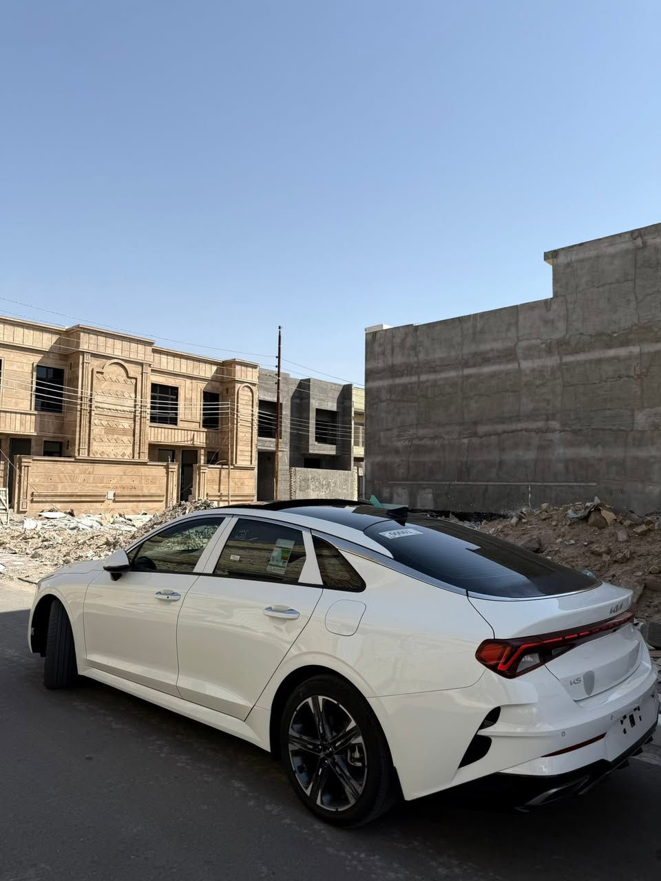 السلام عليكم k5 فول واحد ع واحد مديل 2023 كفاله  ماشيه 41 الف رقم اربيل بسم شركه تريد تحويل تريد وكاله كفاله عامه عده 3 اصابع BDR مكينه 2000 دوش السعر 210 وبيها مجال بسيط كلش مكاني الجنينه ***********
