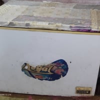 مجمدة رويال 14 قدم تبريد ثلج للبيع وفرن شوي للبيع اثنينهم ب100 وبيهم م...