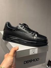 حذاء جلد طبيعي • حذاء أرثوبيدي • من المصنع