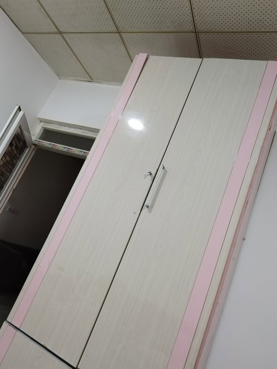 أثاث منزلي سكن شبابي للبيع بسعر مقبول مستعمل شهرين فقط 

تواصل معي على مسنجر 
البيع لأول مشتري


**إذا كنت صاحب هذا الإعلان وتريد حذفه لأي سبب، رجاءا أرسل رسالة إلى الدعم الفني**