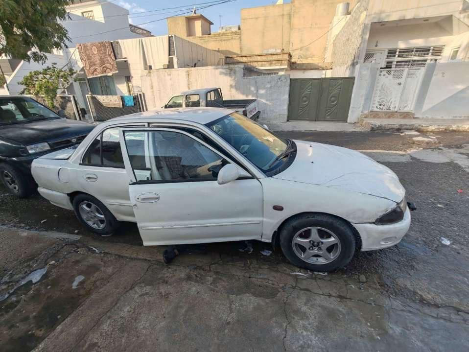 پڕۆتۆن بۆ فرۆشت 2001 سەیارەیە بێ کێشەو چاک بێ مەسرەف علوجە سەیارەکە کەفیلی ماڵی مەدەنی سعر 12 گەڵا ژ.م ***********
