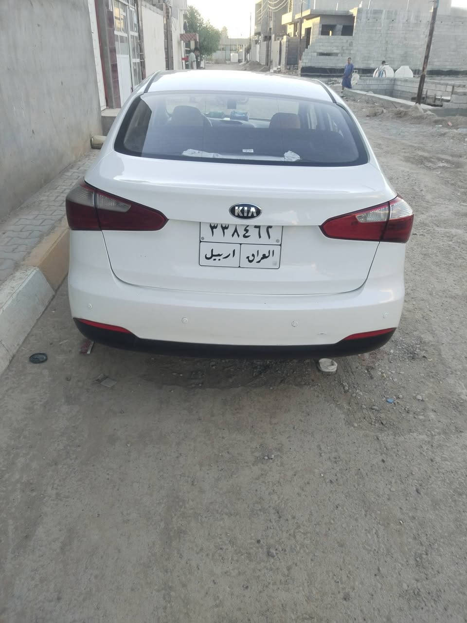 سلام عليكم
للبيع سيراتو 2014 خليجي بيه قبق صندوك مبدل نفس الون السعر 110 اوبيه مجال للاستفسار اتصال على الرقم ***********
