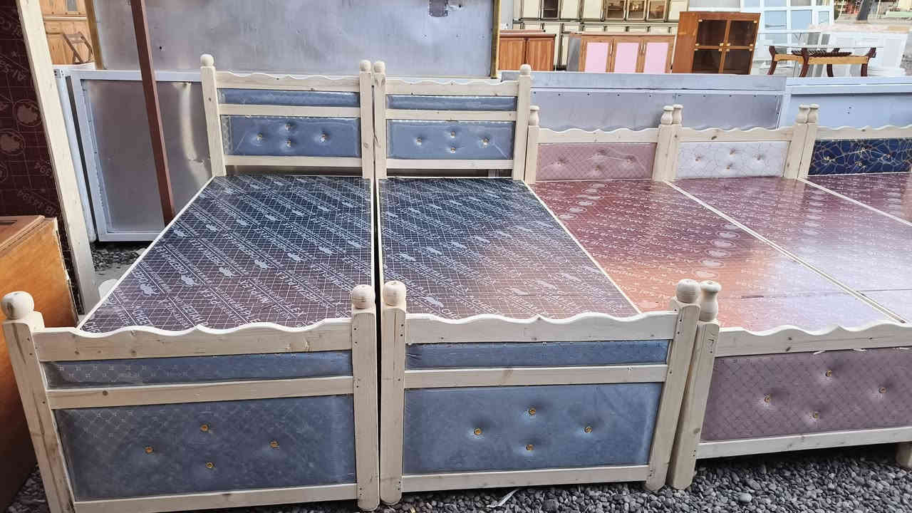 السلام عليكم  مسواگ جديد اخشاب في (ساحة الخضرانيه )
ابوسمير الجبوري  للأثاث المستعمل والجديد الموقع الخضرانيه الشارع العام للأستفسار الأتصال على الرقم (***********) و بي واتساب
