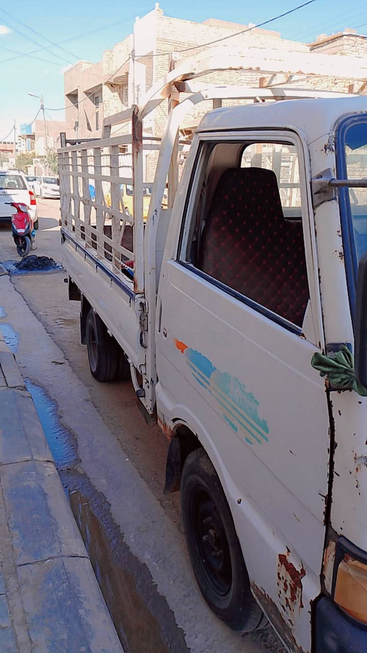 سلام عليكم سياره البيع  مديل 93 سياره بسمي رقمه بغداد  تحويل مباشر مكاني الكوت سياره خير من الله مال جناي عارضهاا ب46وبيها مجال والشراي بي خير ويدلل وهذا رقمي ***********
