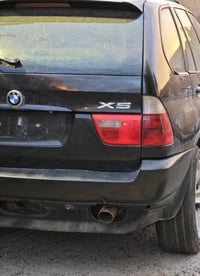 ادوات فقط  bmw x5 2006   نظيفة محرك صقر 6 دبل فانوس المرغوب. ذn52  تبر...
