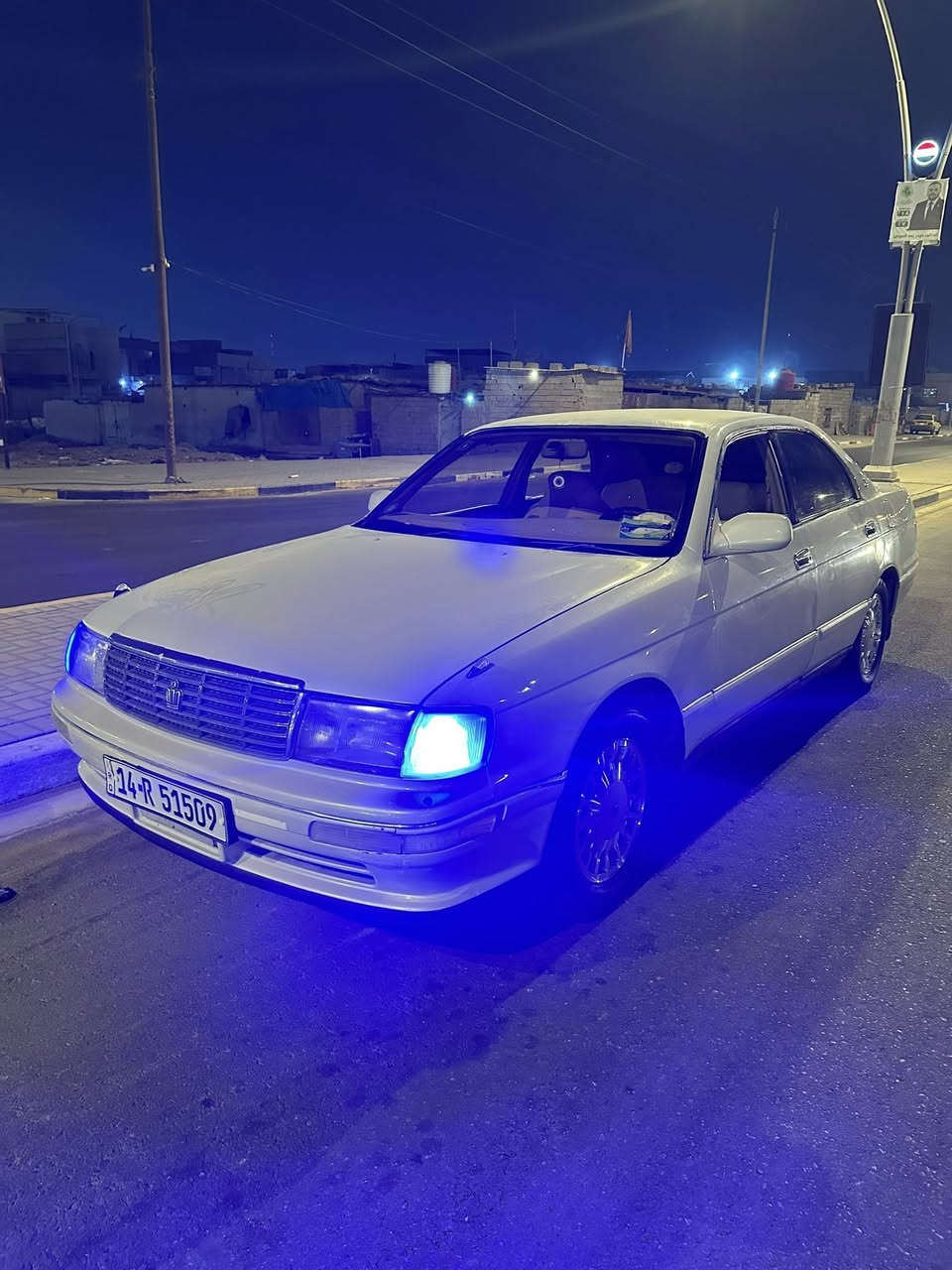 السلام عليكم للبيع سياره بطة منفصل مديل1992 رقم بصرة انكليزي مشروع وطني تحويل مباشر كفالة كص ونقل وضربة مكينة وكير كفالة حدادة تخم تاير ويل كب جديد كهـربائيات كلهـا شغالة العنوان البصرةالسعر(60)  ***********
