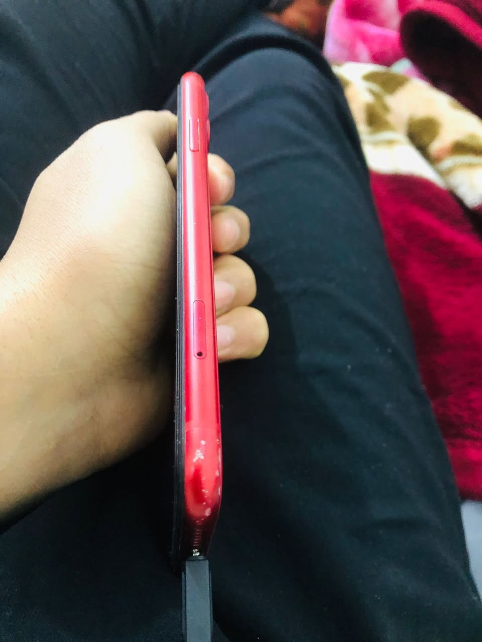 سلام عليكم آيفون ١١عادي قطعه نضيفه جهاز فقط مستبدل بي شاشه  وبطاريه وشاشه من جهاز ثاني محوله اصليه والبطارية ١٠٠ اصليه ذاكره ١٢٨  سعره ٢٦٠ وبي مجال قليل مكاني بغداد الكريعات ***********بي وتساب
فقط
