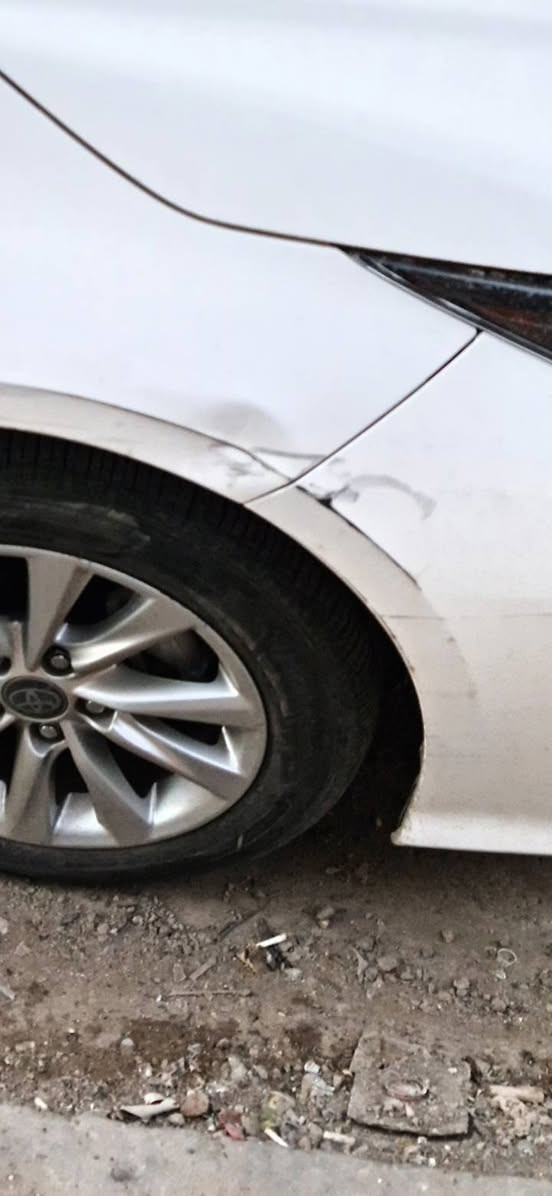 كورلا هايبرد موديل ٢٤ مكفوله عدا شخط زغير بالجاملغ الامامي
ماشيه ٣١ الف كيلو
السياره فول فتحه رادار جلد احمر بلادي تبريد قطعتين وباقي المواصفات المعروفه
السعر ١٤٥ وبيه مجال بسيط
مكانه بالكراده
***********
