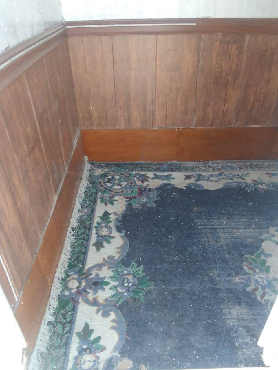 السلام عليكم ورحمة الله  تم وصول كرفان مستخدم شاصي شيلمان الطول 3مترونص و العرض 2متر المكان قضاء بيجي ناحيه الحجاج  الا ستفسار***********
*********** باداره ابو حمودي الجبوري
