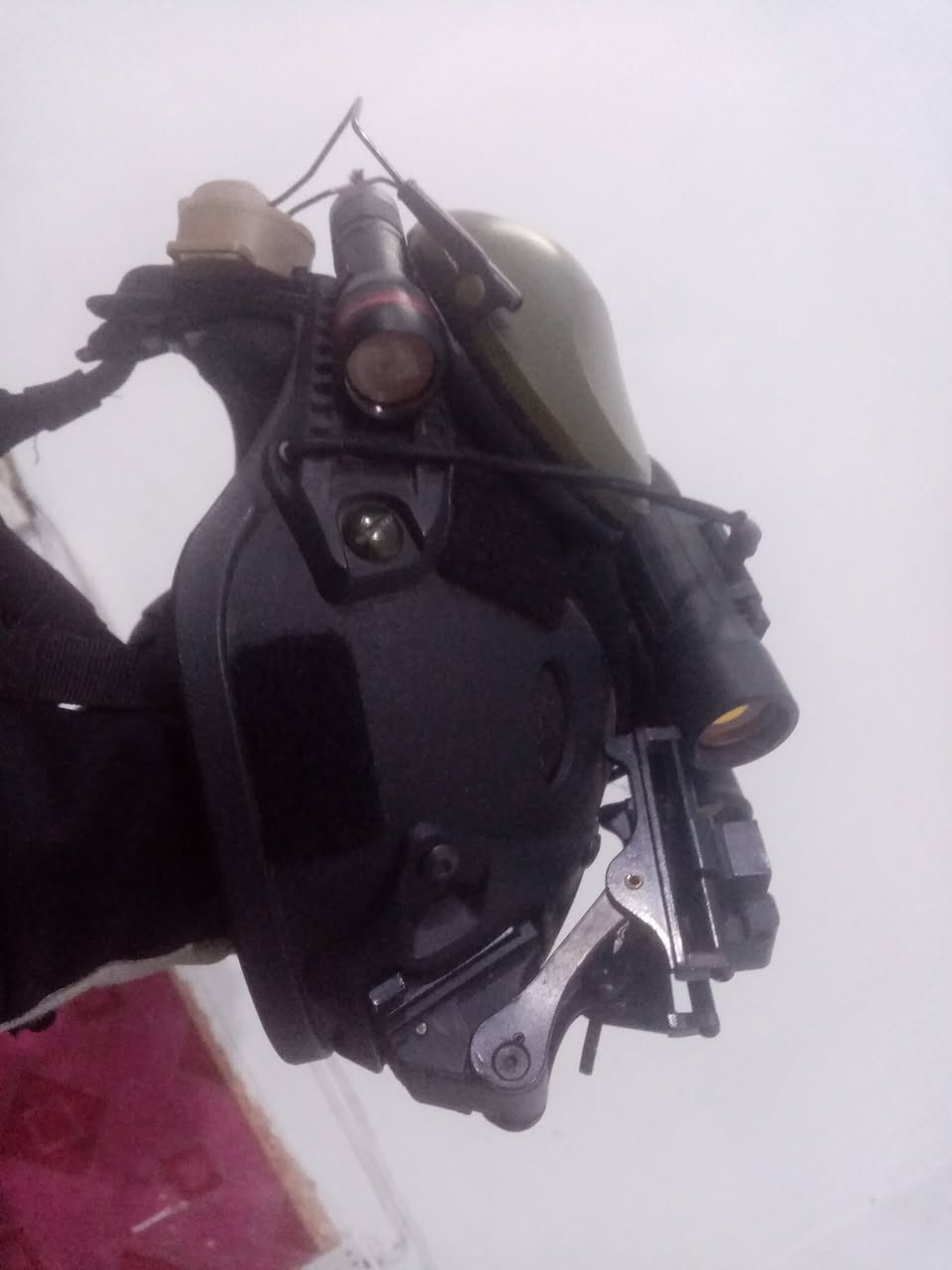 خوذه امجمبزه استعمال قليل واتساب *********** فقط توصيل موجود
