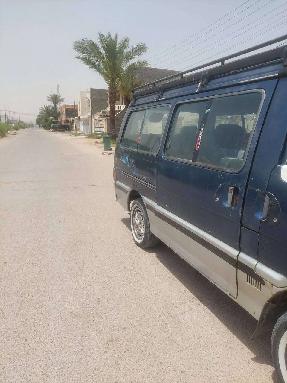 كيا بستا موديل ١٩٩٤
محرك كير اكسل جديد سيارة جاهزة من كلشي نقص بس باور بريك شواصي جديد ***********
