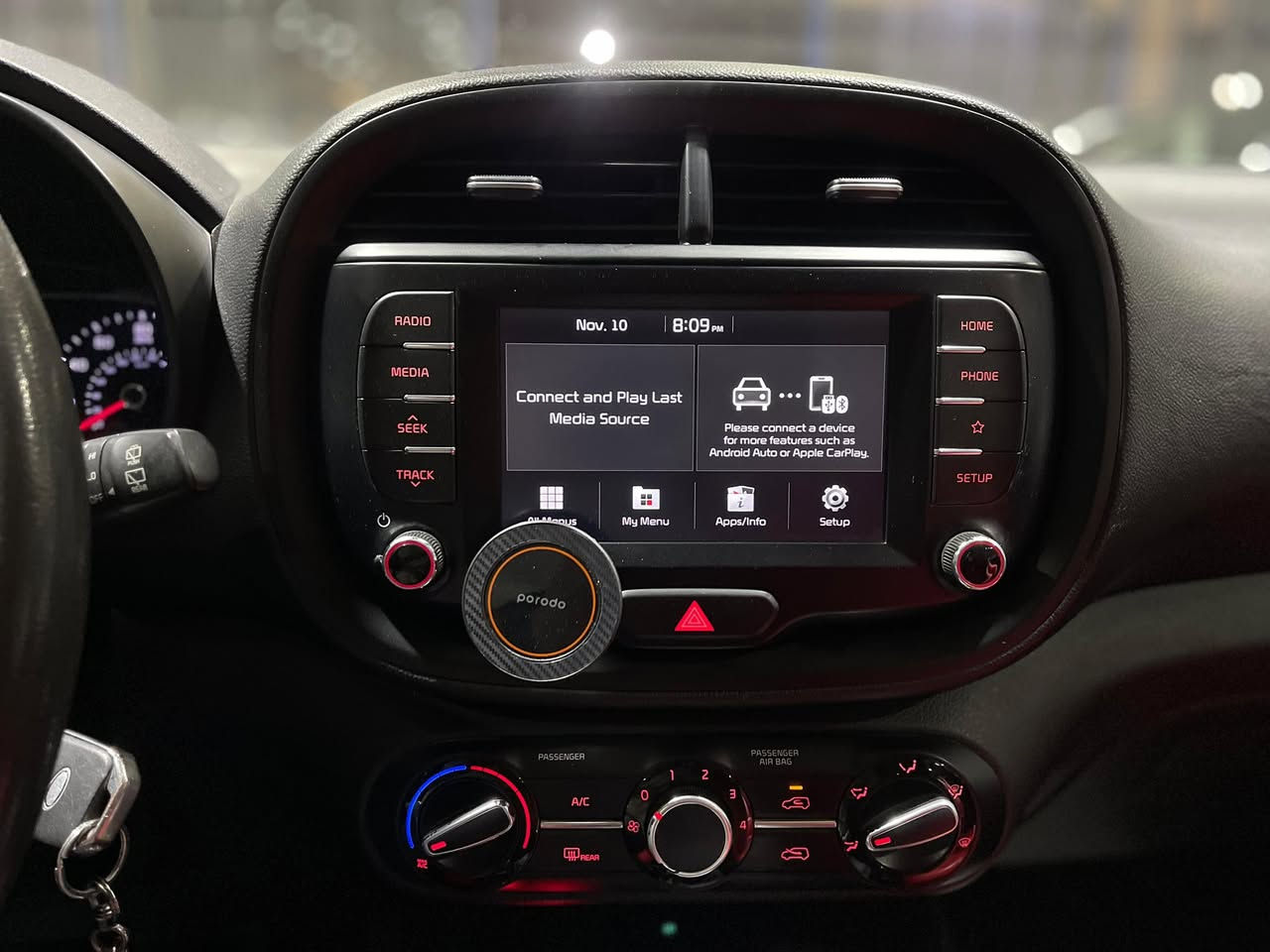 يا سول 2021 للبيع حادثه جاملغ وبنيد وقطعتين كلير ماشيه 188 الف كيلو مكانه نجف السعر المطلوب 125 ورقه 
للاستفسار الاتصال ***********
