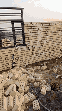 السلام عليكم معاكم المعلم ابو شعبان كادر بناء مصري شغل درجه اولى اسعار مناسبه الجميع رقم الواتساب ***********
