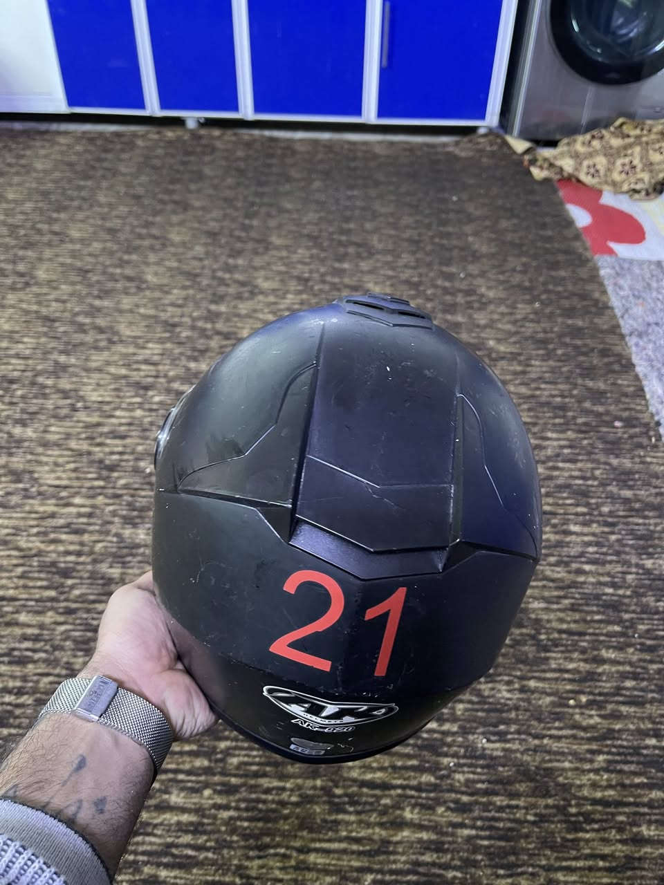 خوده ماركه واصليه كلش للبيع 
قيم سعرها وتدلل 
الشراي يجي خاص او يخابر 
***********
