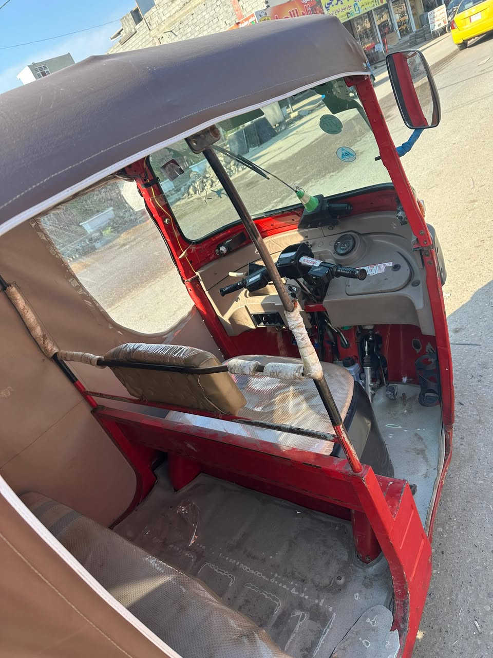 سلام وعليكم
تكتك 2018 بالسنوية 2017
تكتك نضيفة وخير من الله مرقمة رقم انكليزي
السعر 5 ملايين وبيهة مجال 
***********
العنوان جزيرة بغداد
