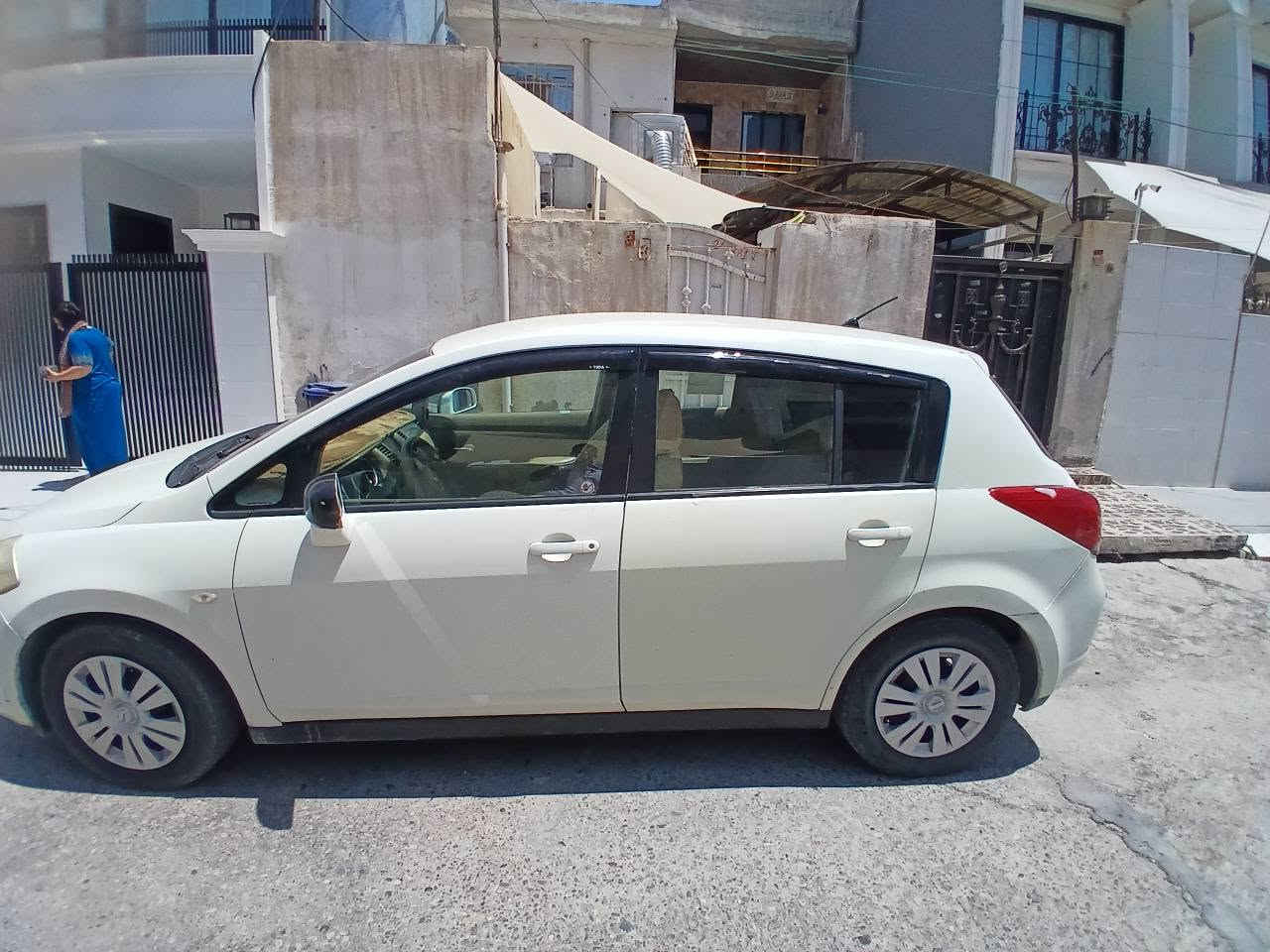نیسان تیدا سپی سەدەفی 6 پاچەی بۆیاخە بێ ژورێ بێ دەحم پێش و پشت کەپس بەناوی خۆمە سەنەوی هەتا 2030  مۆدیل 2008  ژ م *********** أربيل, العراق
