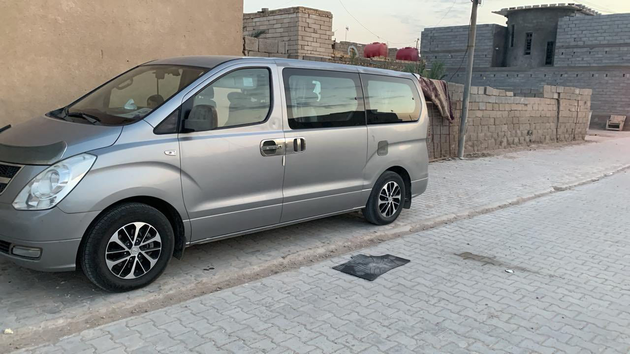 سلام وعليكم ستاركسه لبيع مديل 2015. معلايه 22 داوم بل نفط موضفينه من تنومه لمجنون لستفار  تصال ع ***********
