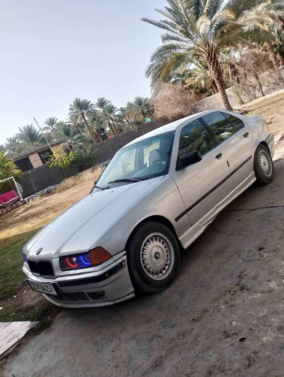 السلام عليكم بي ام رقم بغداد دولي تحويل مباشر كير ومحرك كورلا جديد تخم تاير جديد غرفه نظيفه صبغ عام الجماليه مكفوله من الضربه القويه جاهزه من كلشي...
المكان بابل 

***********
***********
السعر 42
