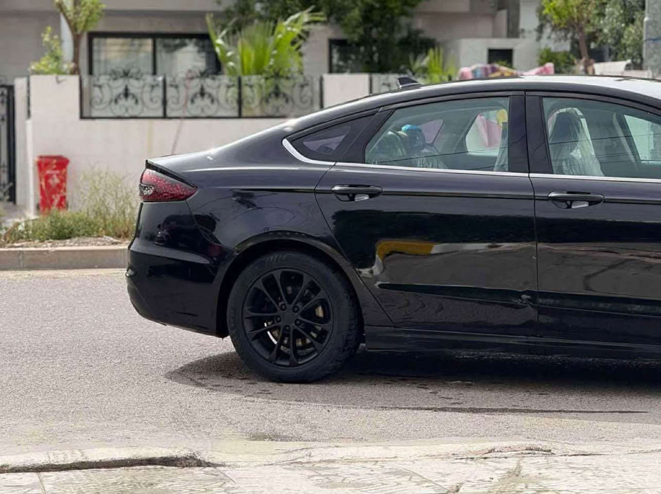 فۆڕد فیوژن ٢٠٢٠ SE
ڕوبع بۆنید سبوغ
مەکینە ١٥ تۆڕبۆ
بێ ناوگرتنە
گێر و مەکینە بەشەرت 
سەیارەکە بە ناوه خۆمە
شاشە گەورە
گێچ شاشە
سوکان ڤۆلیوم
کوشین کارەبایی
سەیارەیەکە بێ تەقە و ڕەقەیە
غەرامە ٥٠٠ هەزار دوایی مەعامەلە ئەتدەمەوە
شوێنی سەیارە: هەولێر

0751 175 0695 أربيل, العراق
